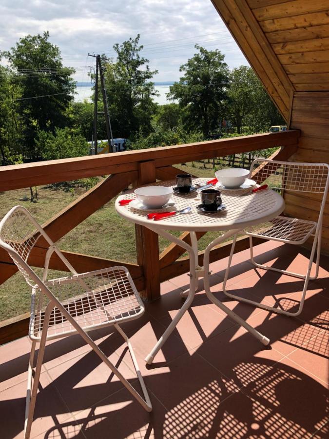 Szőlőskert Studio Apartman Ábrahámhegy Esterno foto